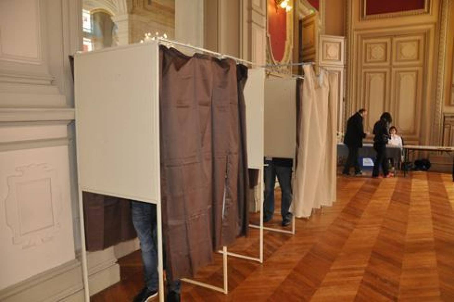 Les élections heure par heure