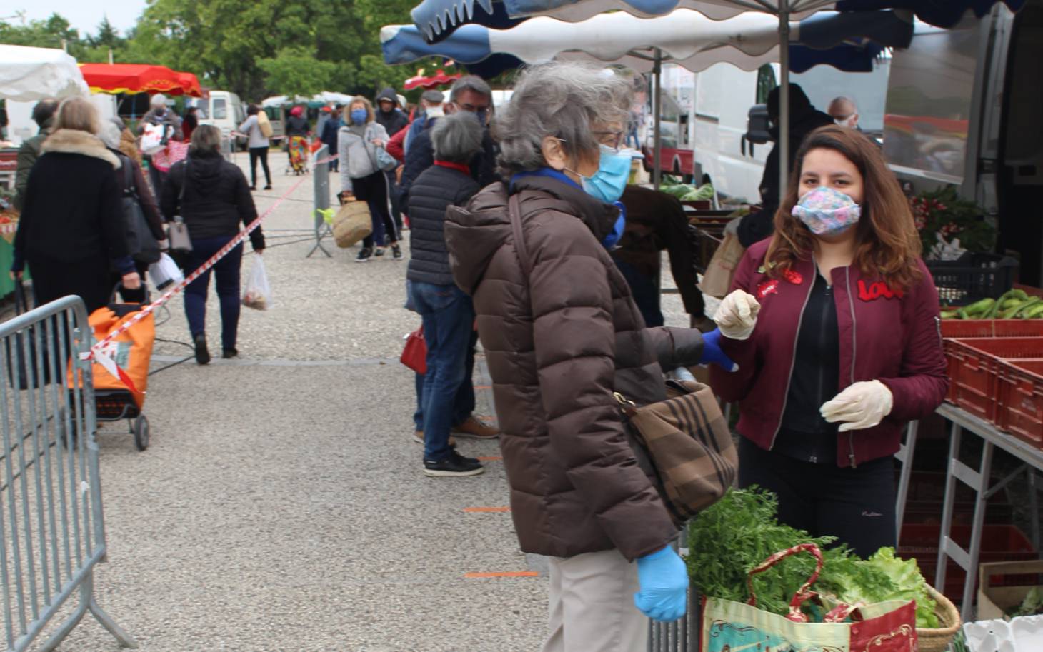 Dossier - Le local en force