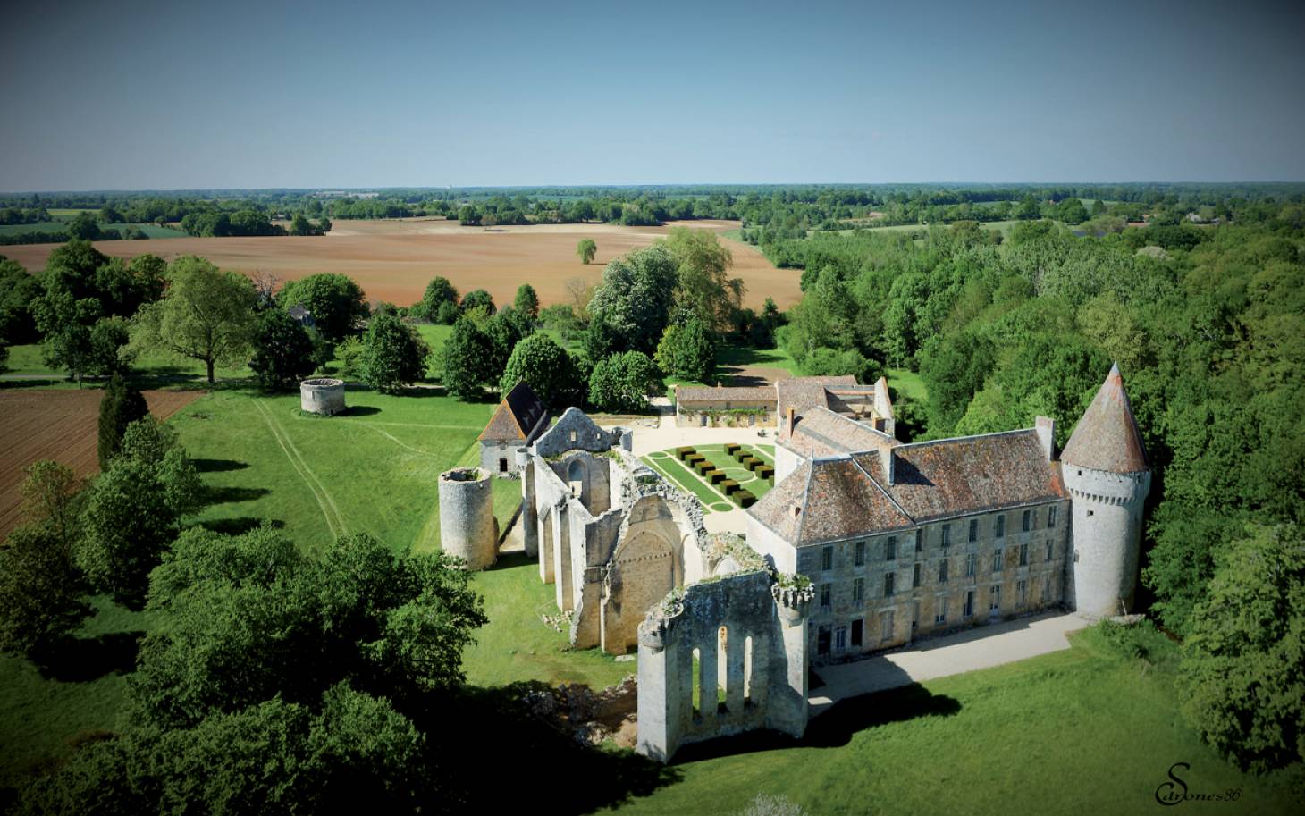 L'abbaye de la Réau rouvre ses portes