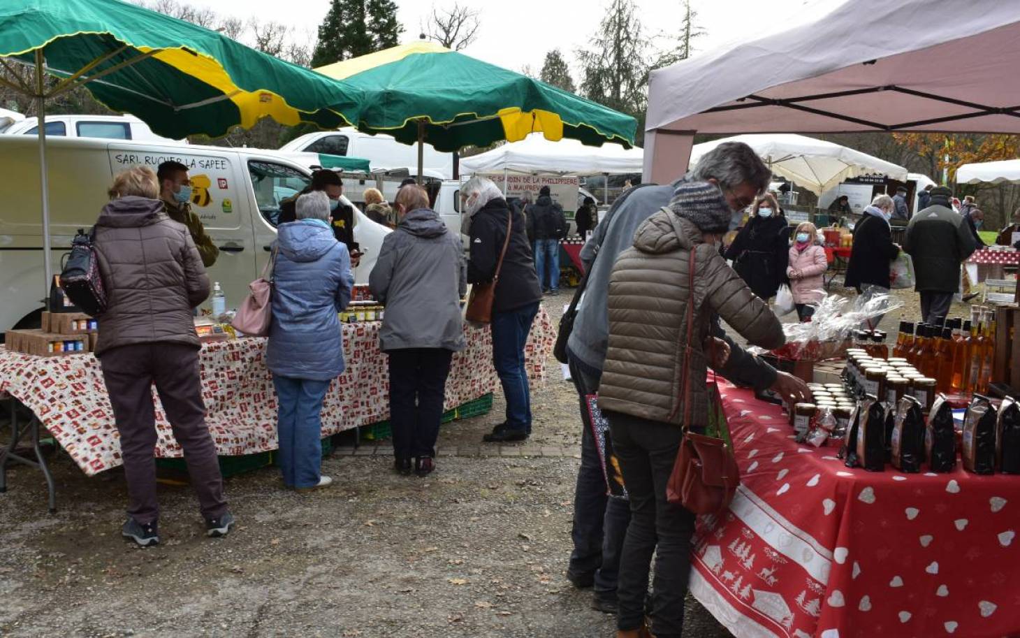 Montamisé - Marché fermier ce week-end à la Maison de la forêt