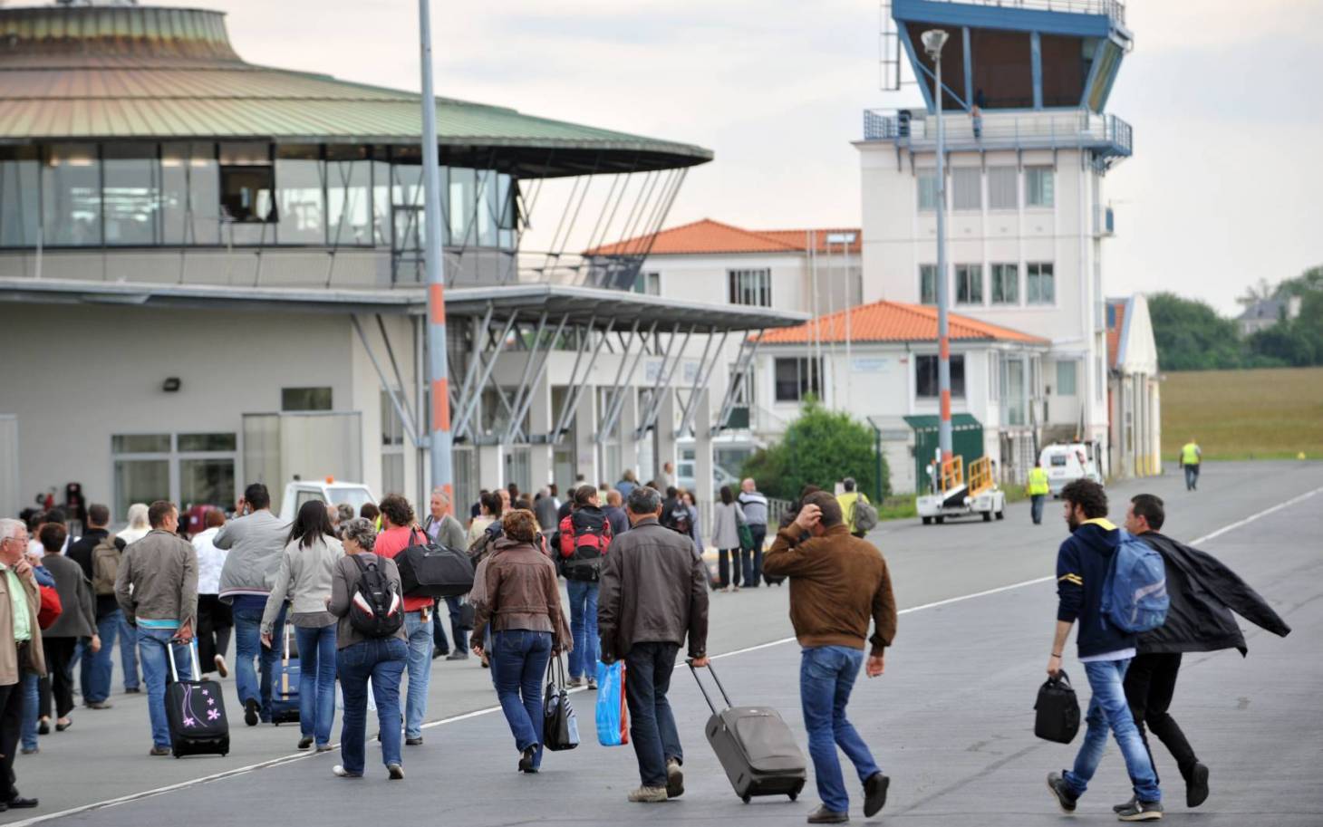 Au Département, des divergences de vues sur l'aéroport