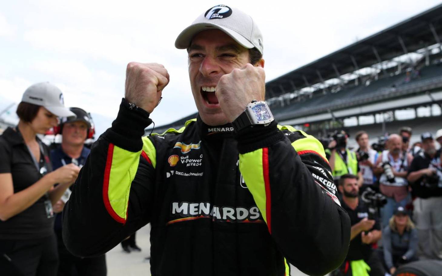 Simon Pagenaud trace sa route