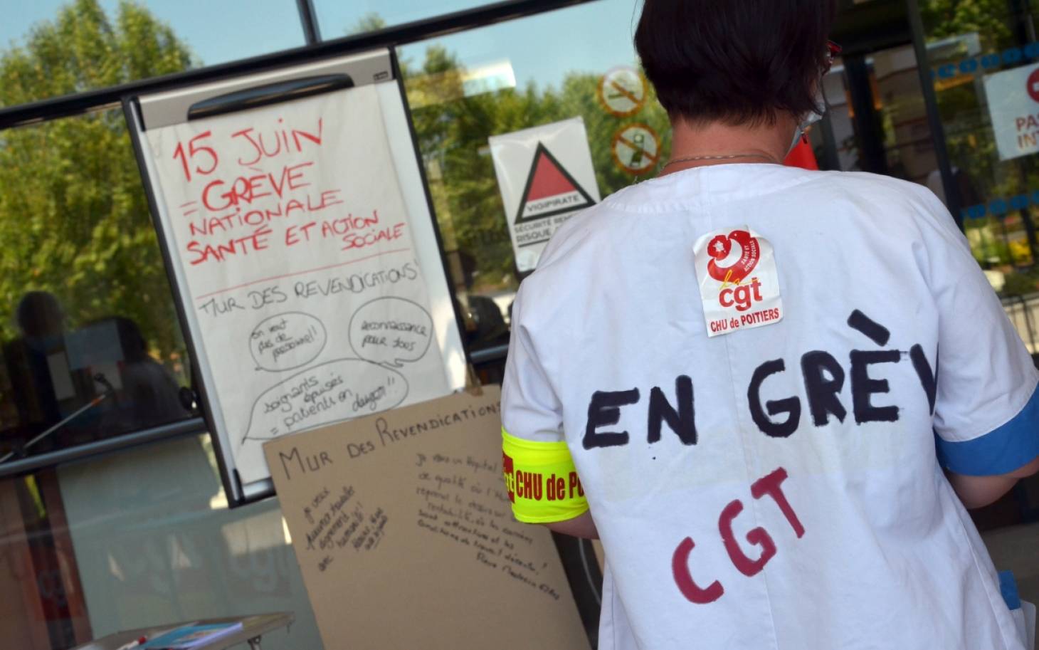 Les personnels de santé restent mobilisés contre la dégradation de leurs conditions de travail