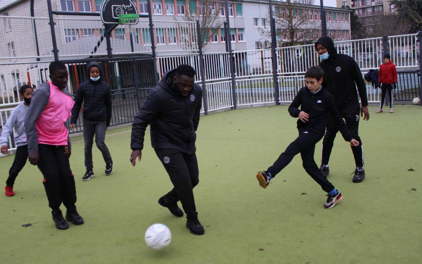 Le Stade poitevin FC joue avec les quartiers