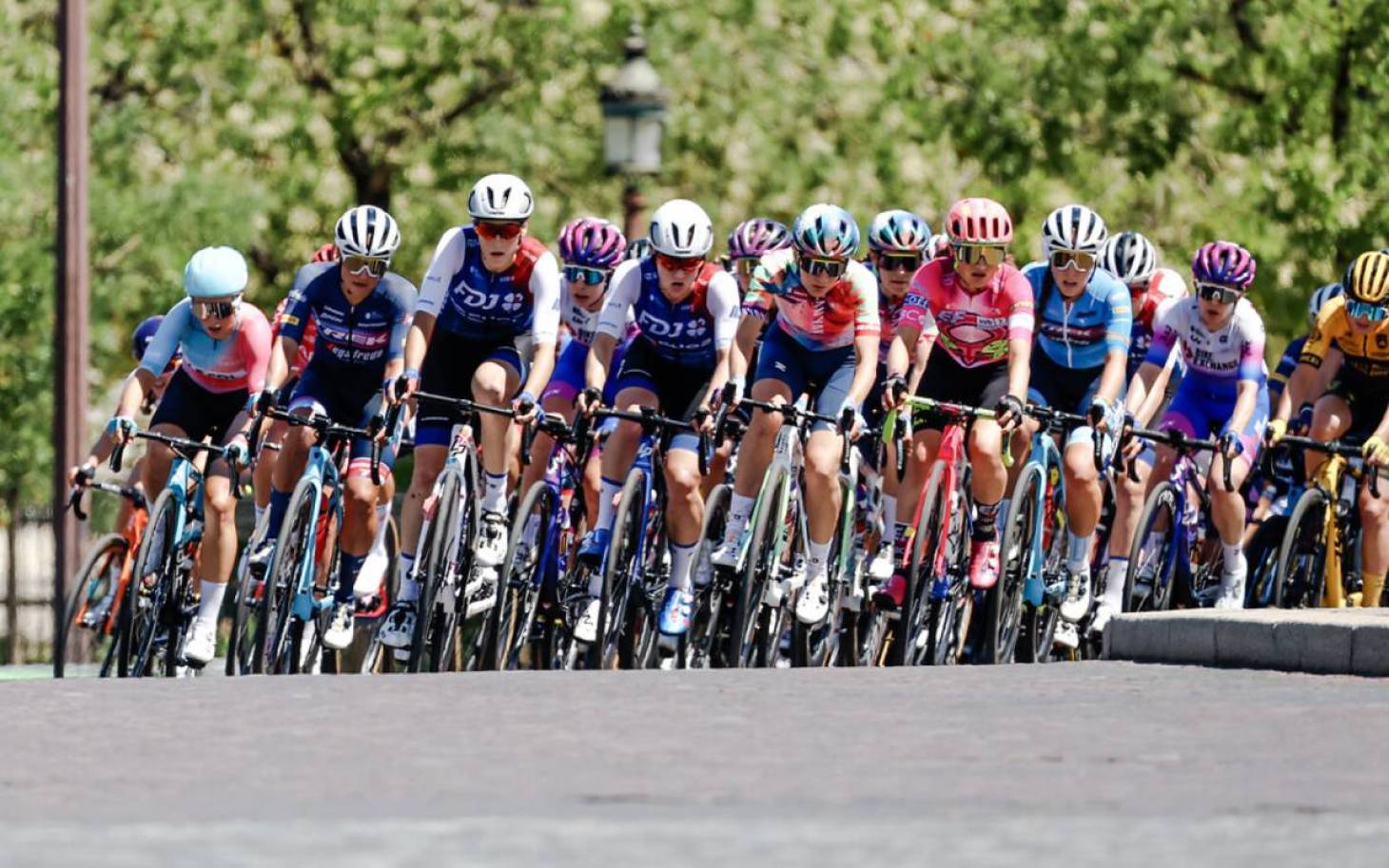 Cyclisme - La FDJ Suez Futuroscope entame le Tour de France par un Top 10
