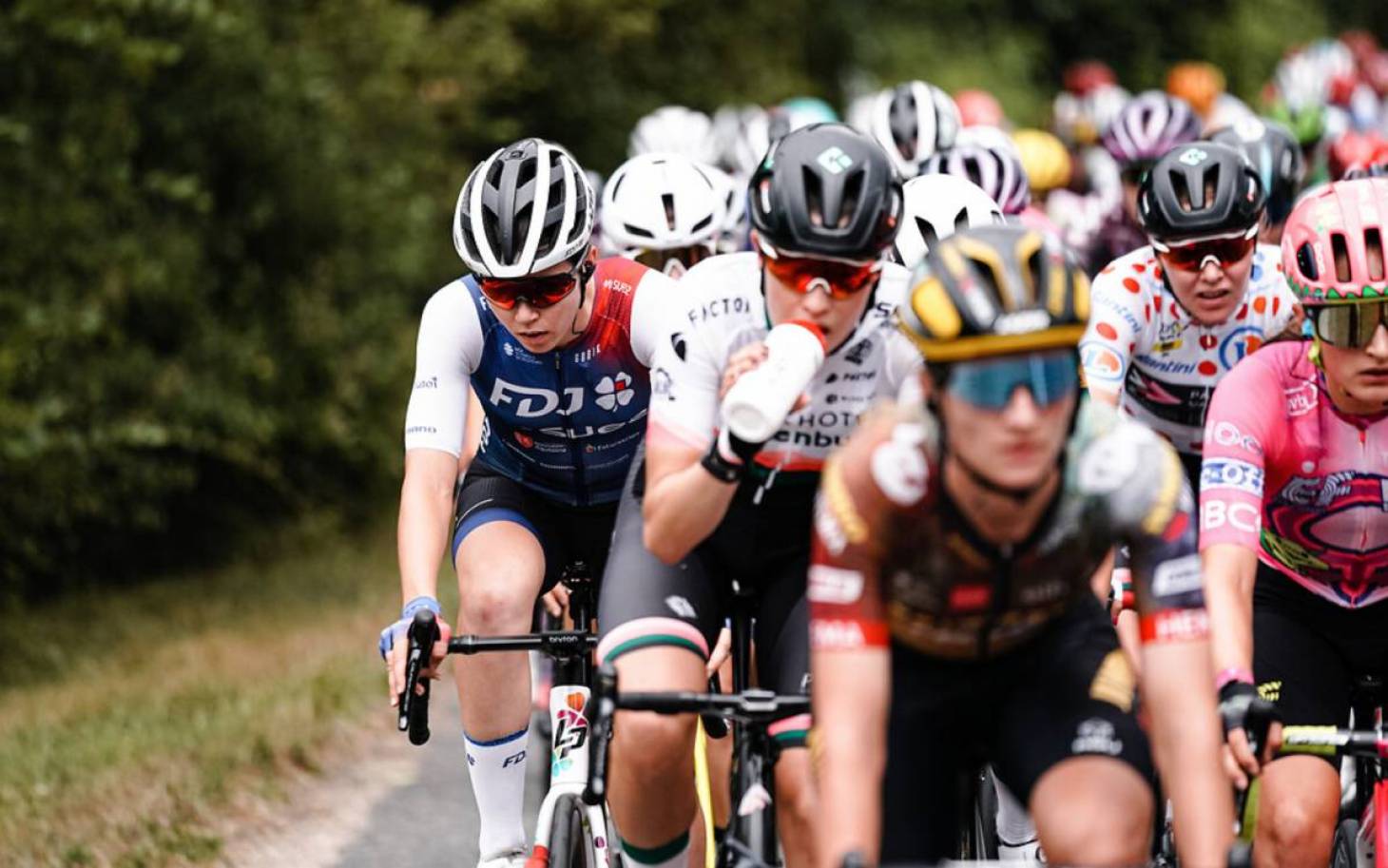 Cyclisme/Tour de France Femmes - Lundi noir pour la FDJ Suez Futuroscope
