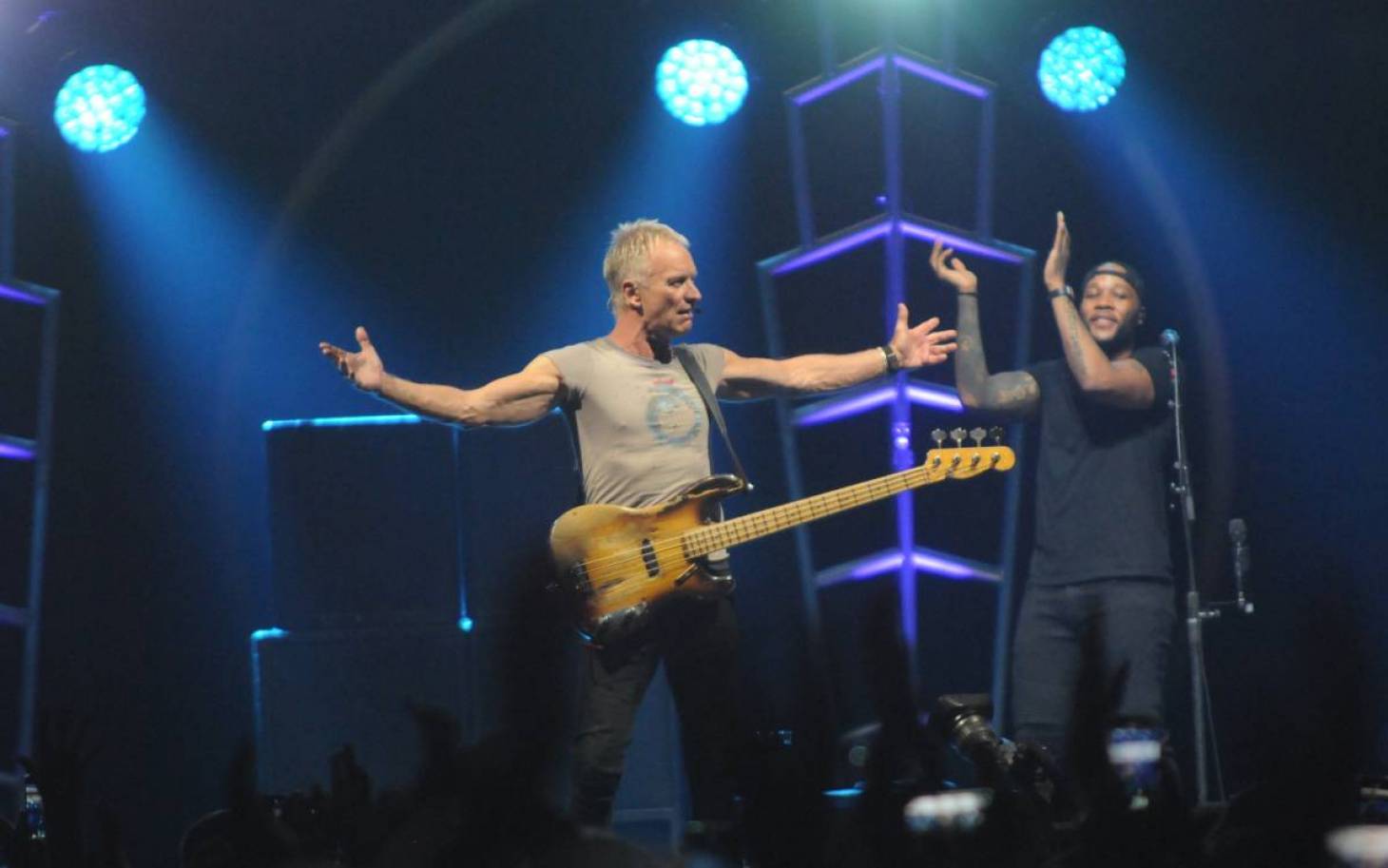Sting fait souffler un vent de nostalgie à l'Arena Futuroscope