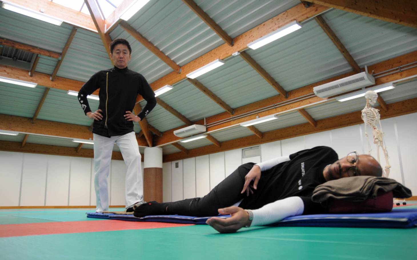 Le sokuatsu marche dans les pas du shiatsu