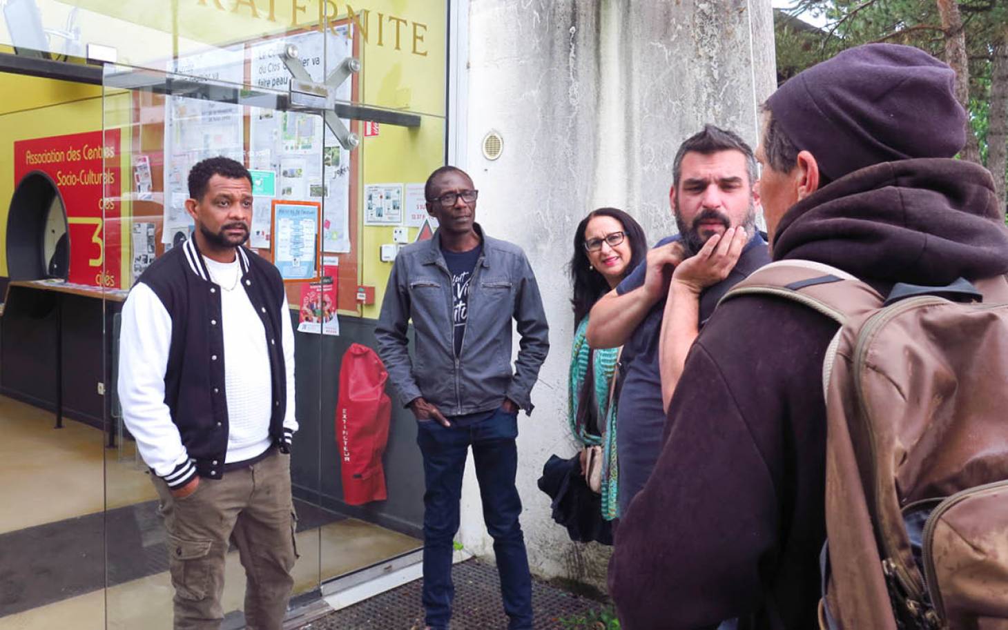 Les médiateurs de rue  sont dans la place