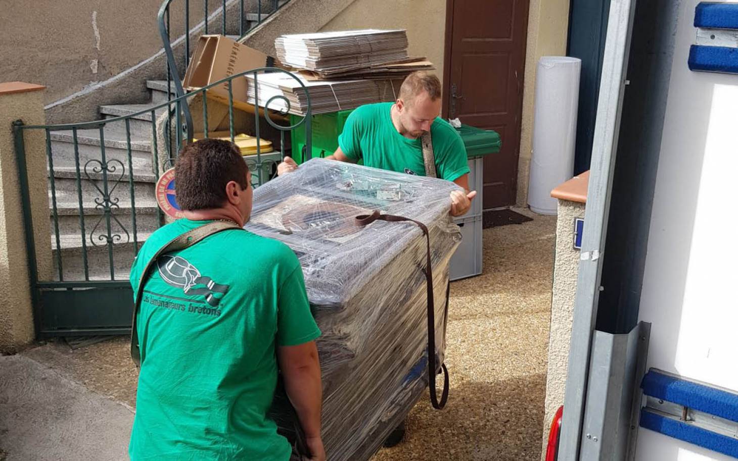 Déménagements et stockage,  cocktail gagnant
