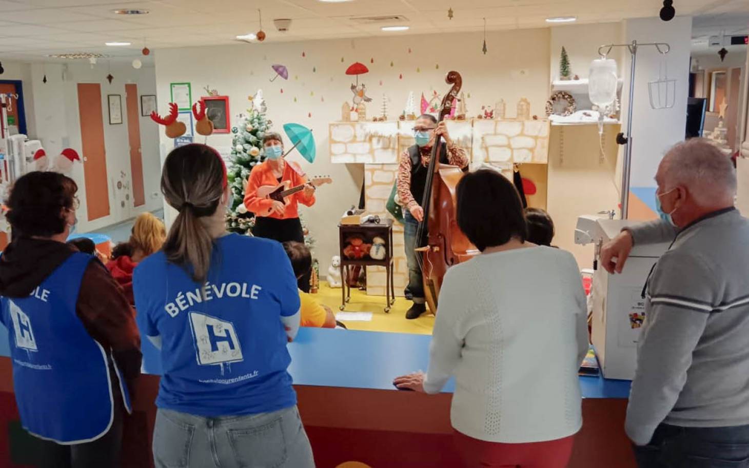 Au chevet des enfants hospitalisés