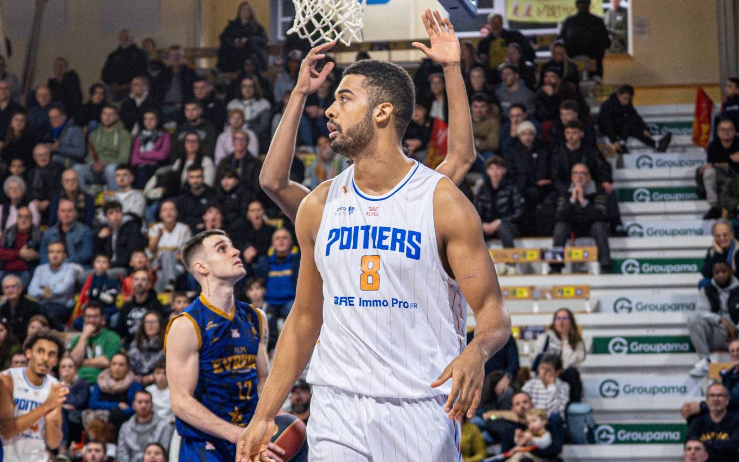 Basket/Elite 2 - Poitiers en démonstration à La Rochelle (63-78)