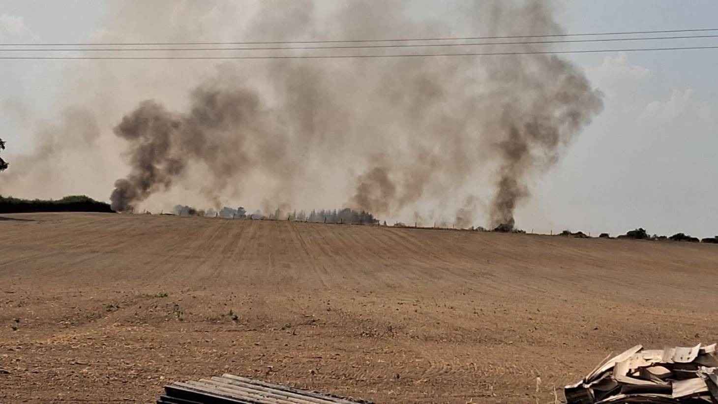 Un feu de végétation ravage près de 80 hectares à Lathus-Saint-Rémy