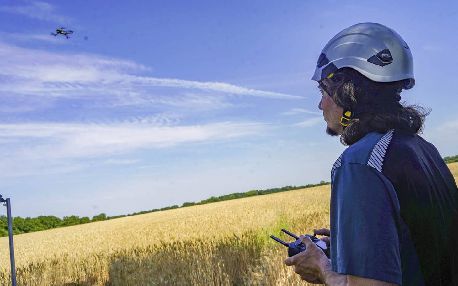 Comment les drones surveillent les pylônes