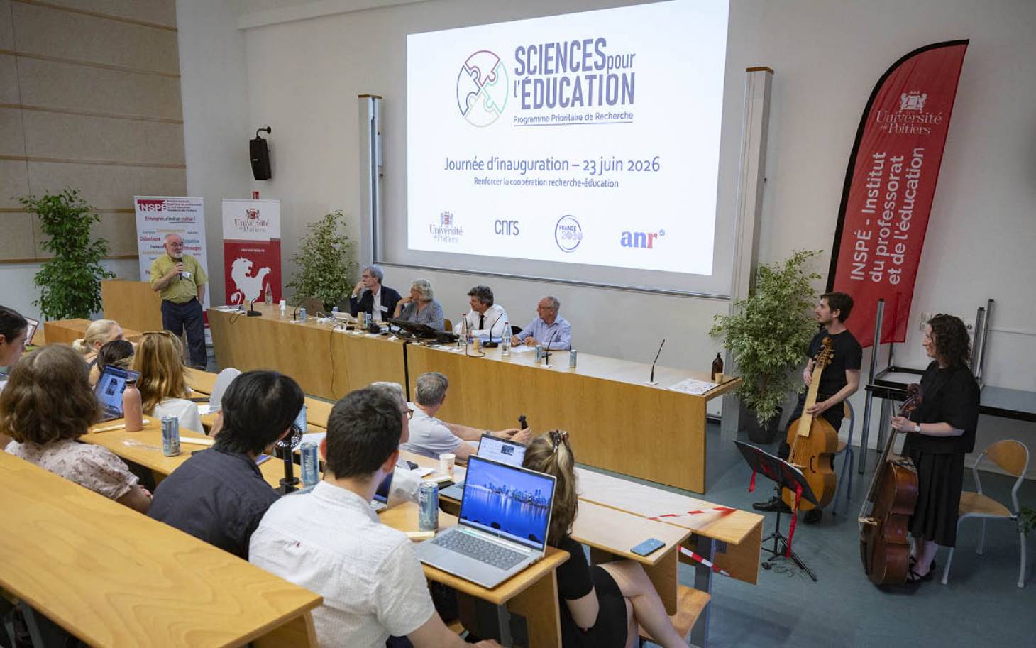 La recherche  au chevet de l'école