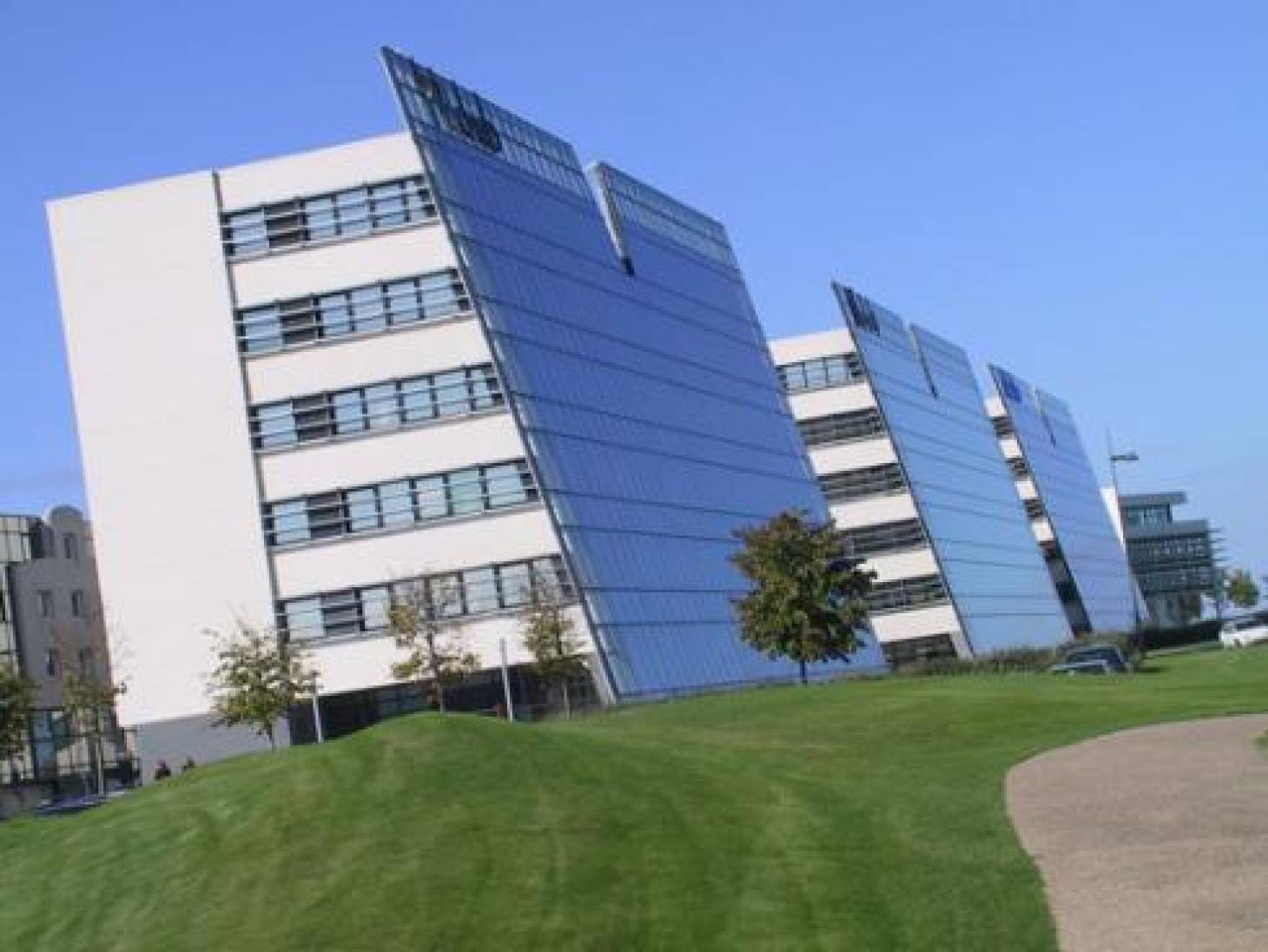 La Région réduit son offre en haut débit