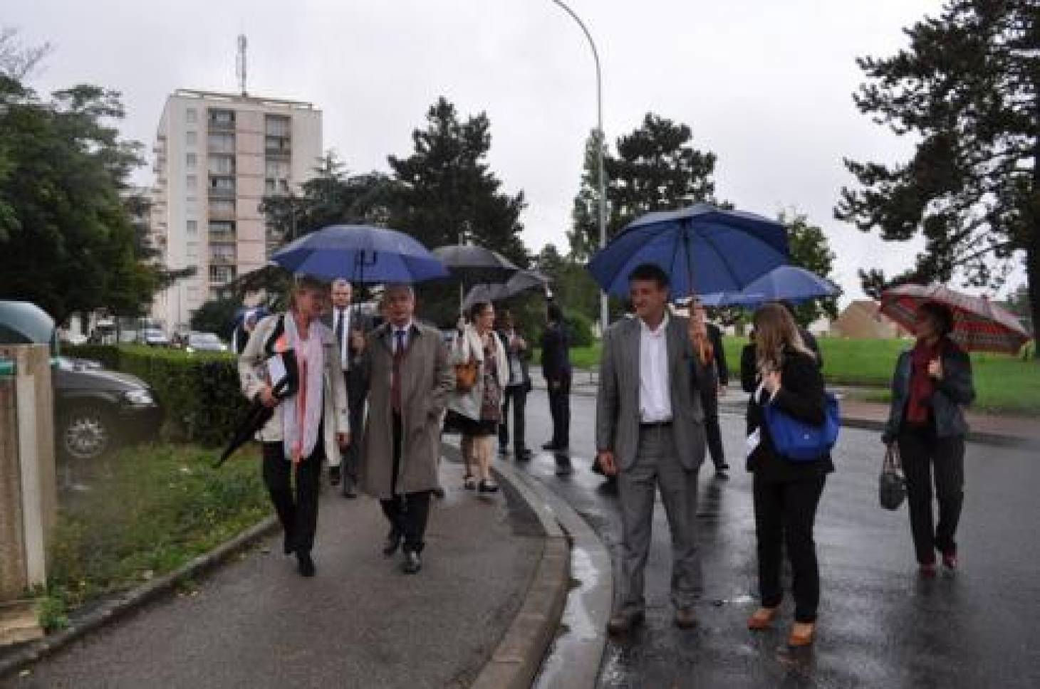 Claude Bartolone de retour aux Trois-Cités 