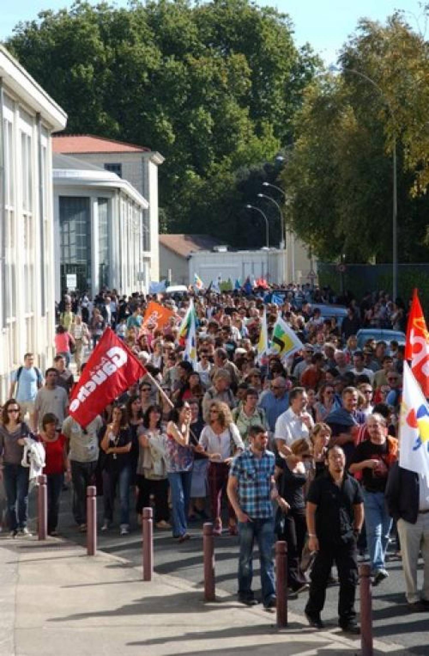 Environ 3 000 manifestants à Poitiers