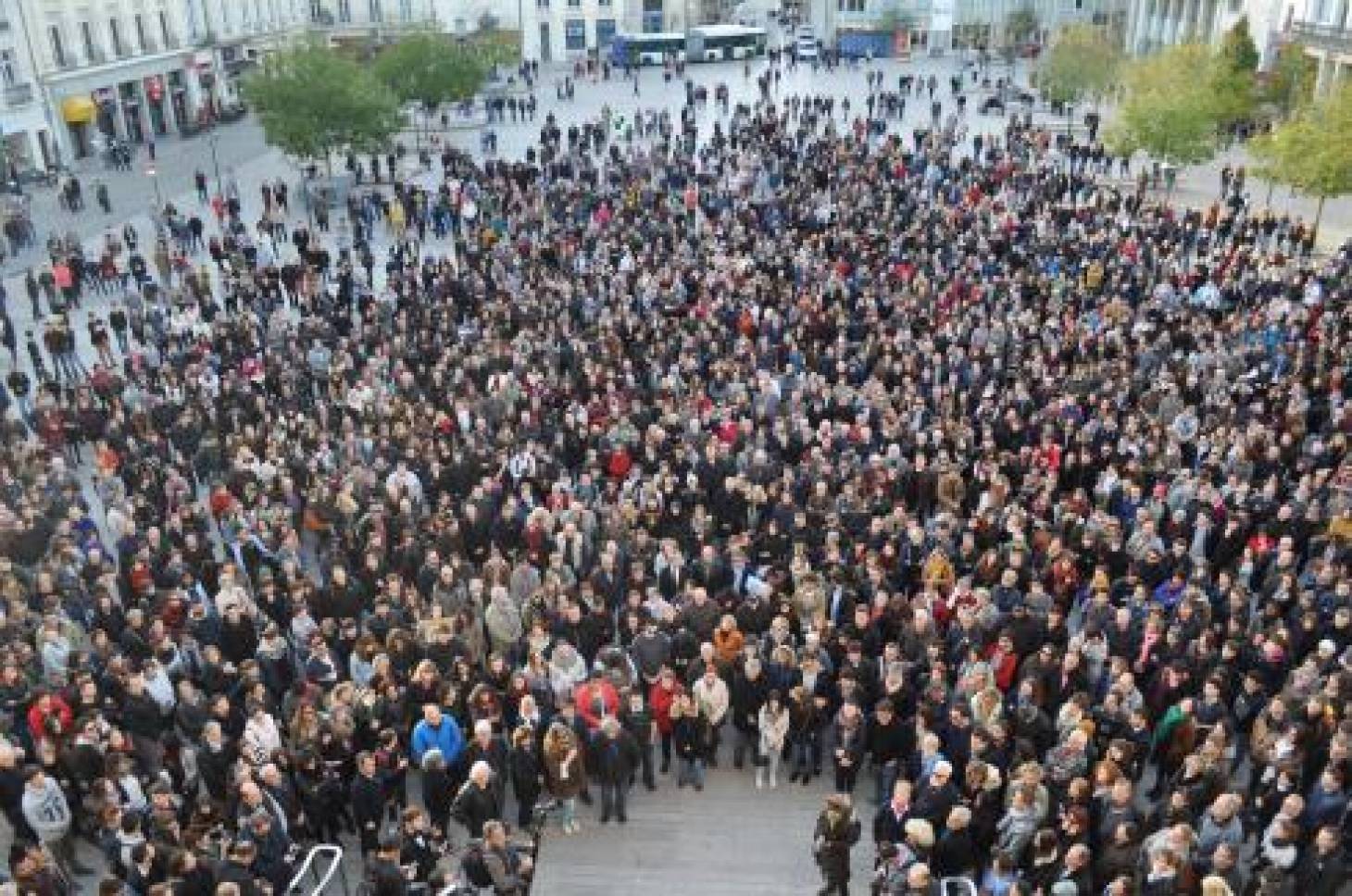 Poitiers unie dans le deuil