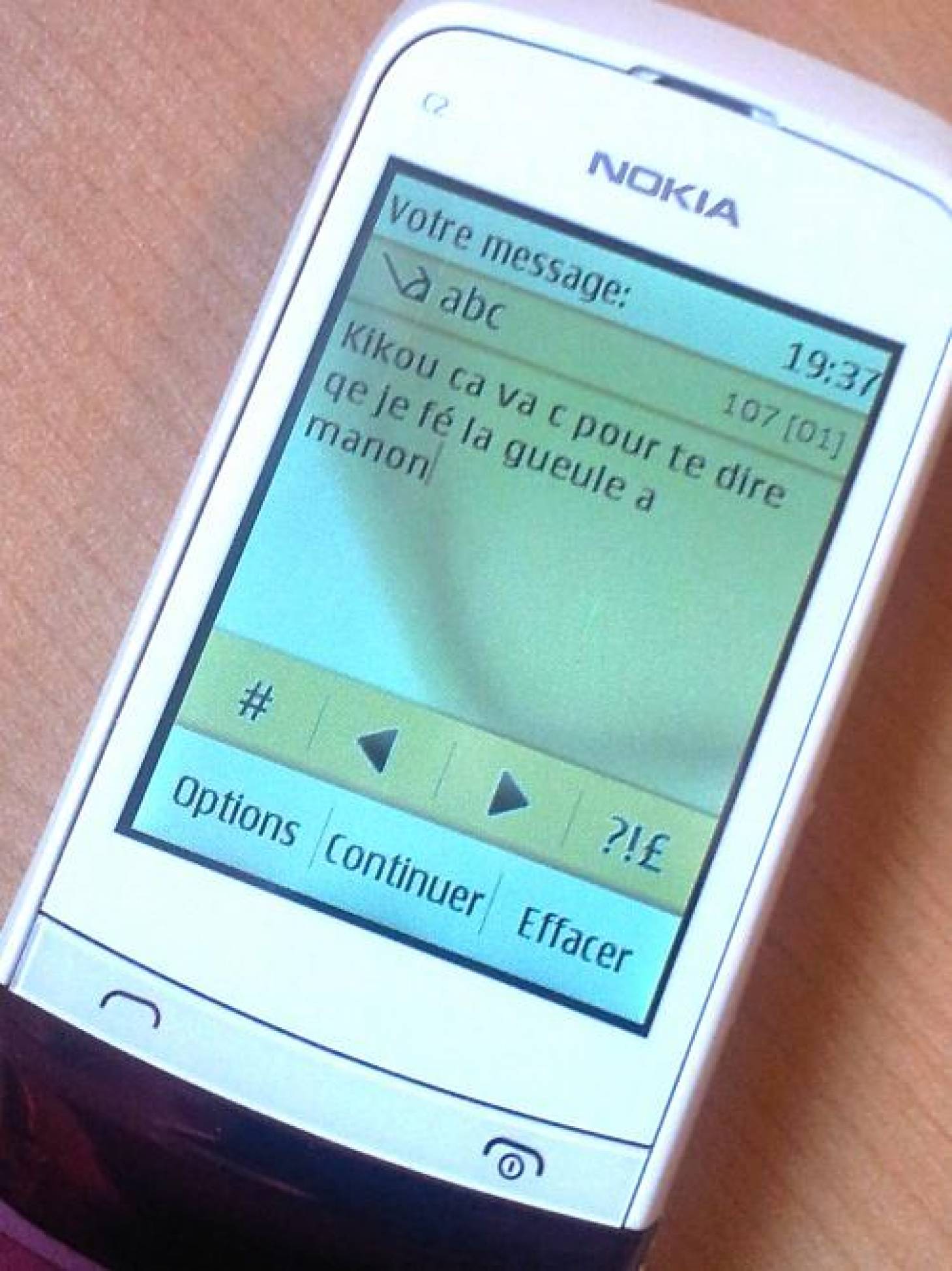 Les SMS ne menacent pas l'orthographe