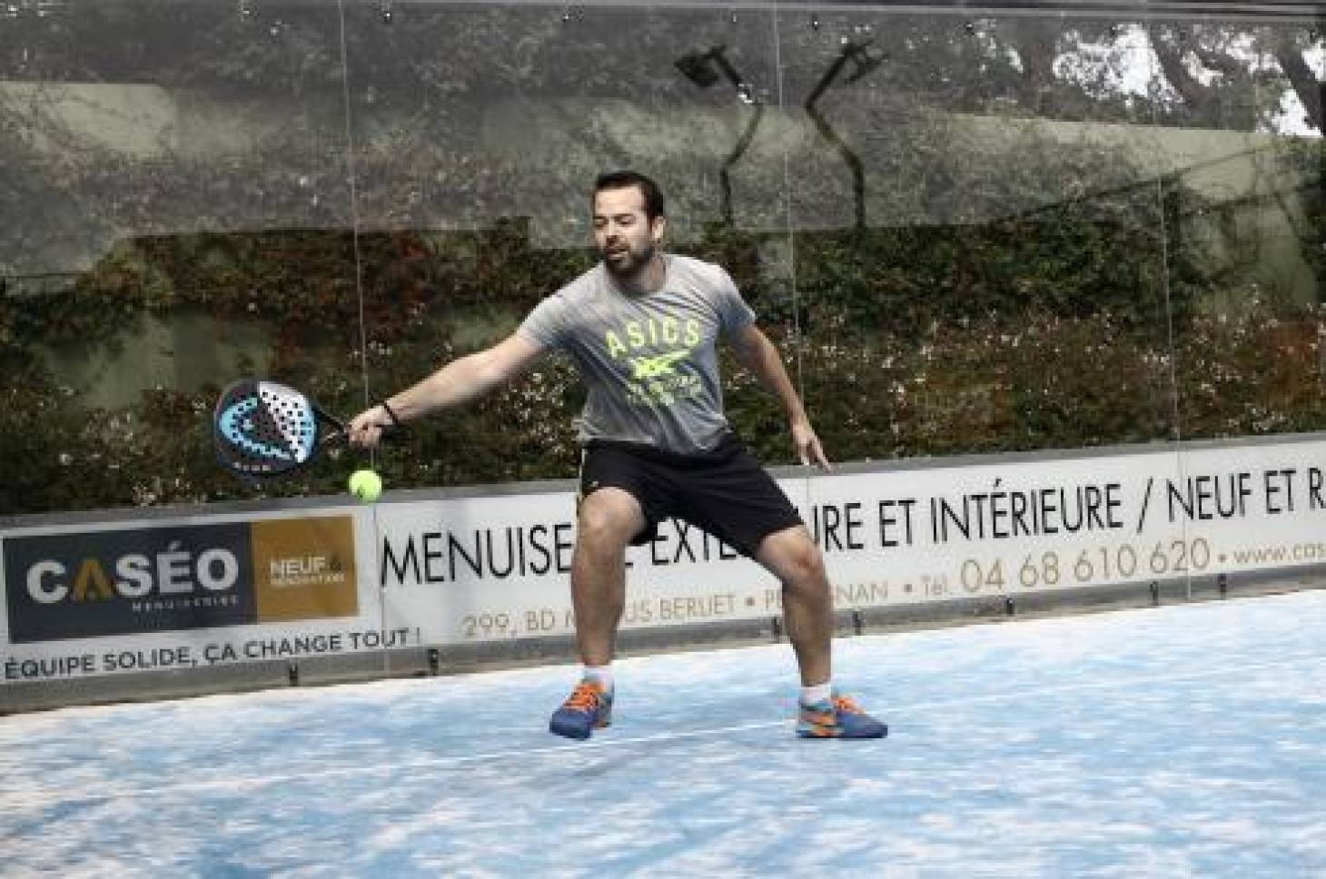 Le padel monte au filet