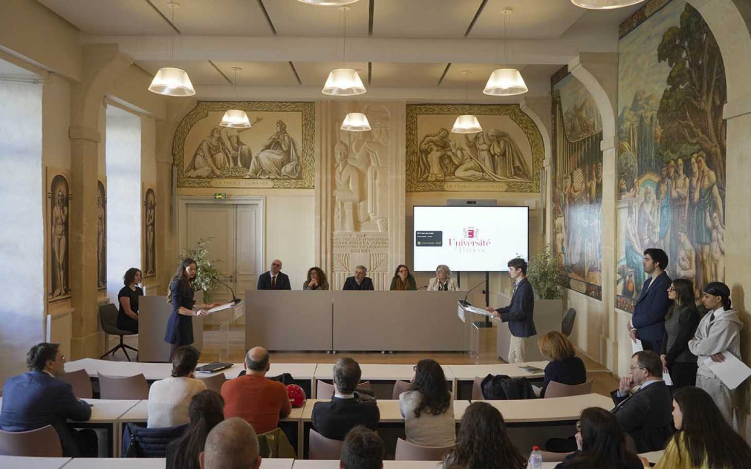 L’oralité en son royaume à la faculté de droit