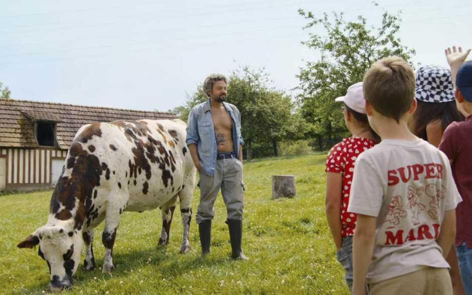 Gérald le Conquérant, faux docu, vraie satire