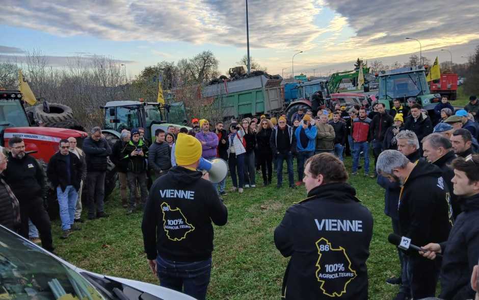 Colère agricole : les blocages se poursuivent