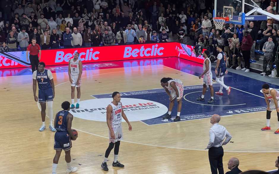 Basket/Elite 2 - Le PB86 s'en sort face à Saint-Chamond (81-69)