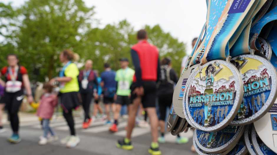 Sueur, larmes et records : le Marathon du Futuroscope célèbre ses 20 ans