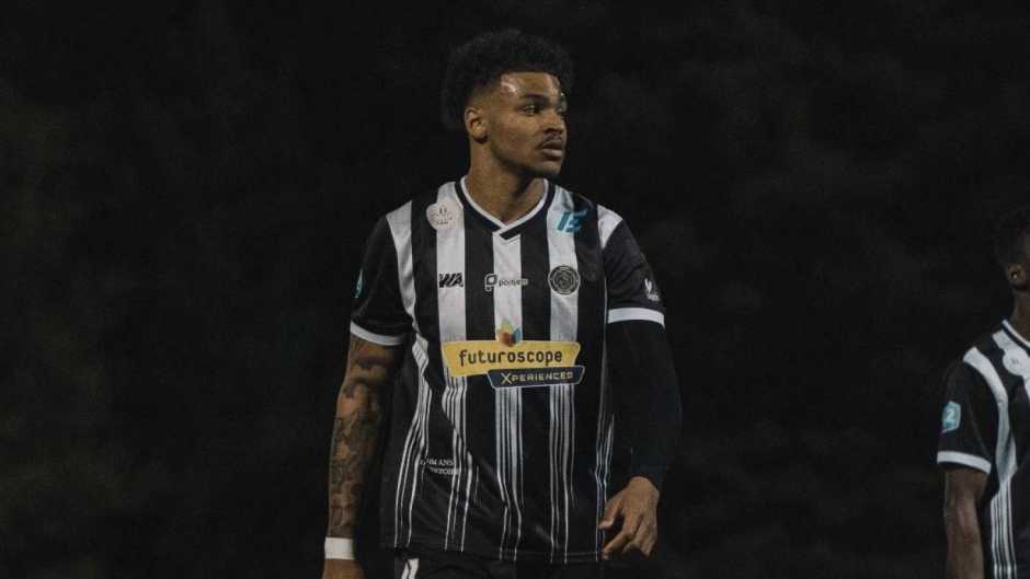 Football/National 2 : Poitiers laisse filer la victoire dans les derniers instants (1-1)