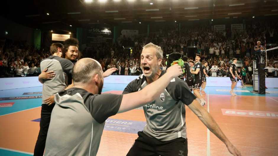 Poitiers déjoue le piège parisien