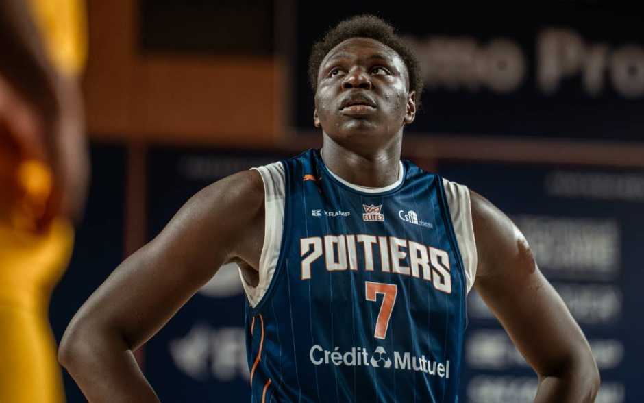 Basket - Narcisse Ngoy meilleur défenseur d'Elite 2