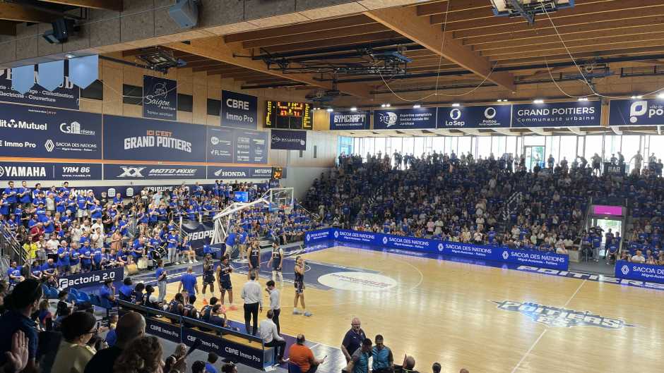 Basket/Elite 2 - Play-offs - Poitiers s'impose au bout du chaos (100-96)