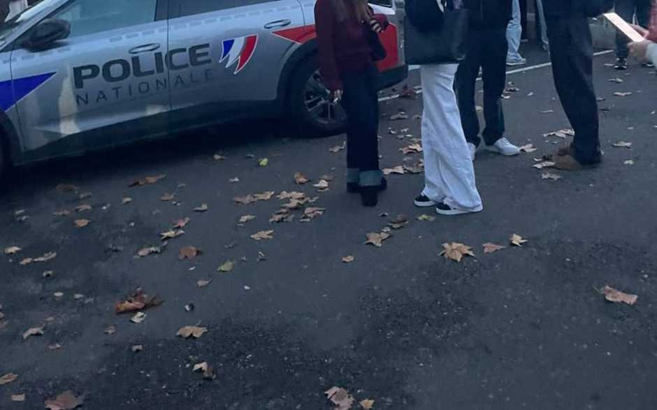 Tentative d'intrusion et véhicules incendiés cette nuit au lycée Aliénor-d'Aquitaine
