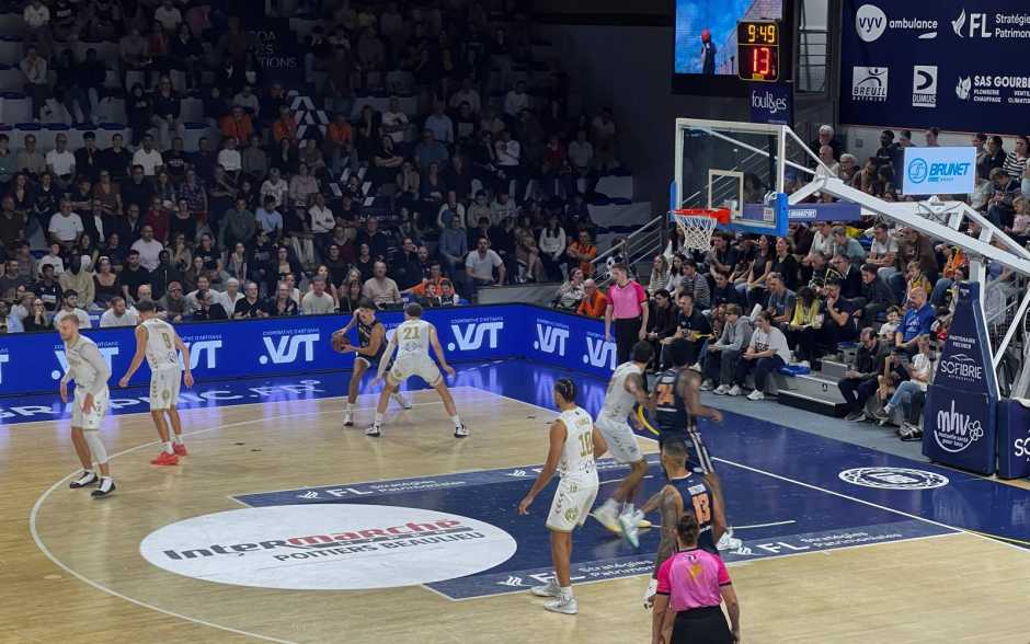Basket/Elite 2 - Le PB86 enchaîne face à Champagne Basket (92-77)