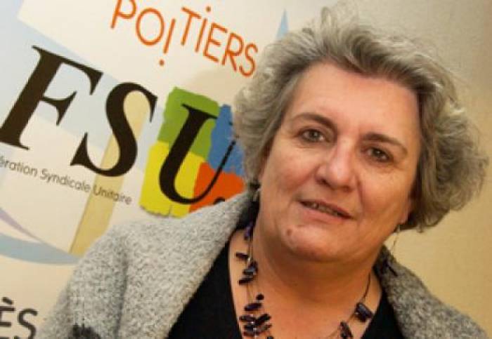 "Un étudiant ne remplace pas un enseignant"