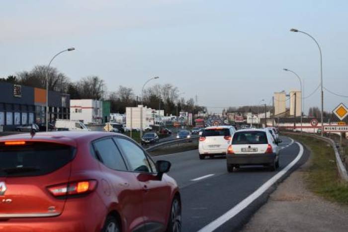 Radars mobiles avec chauffeurs privés 