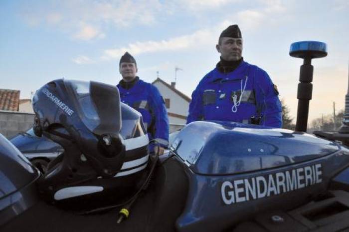 Le gendarme veille sur vous