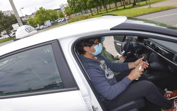 Formation : embouteillage à l’auto-école