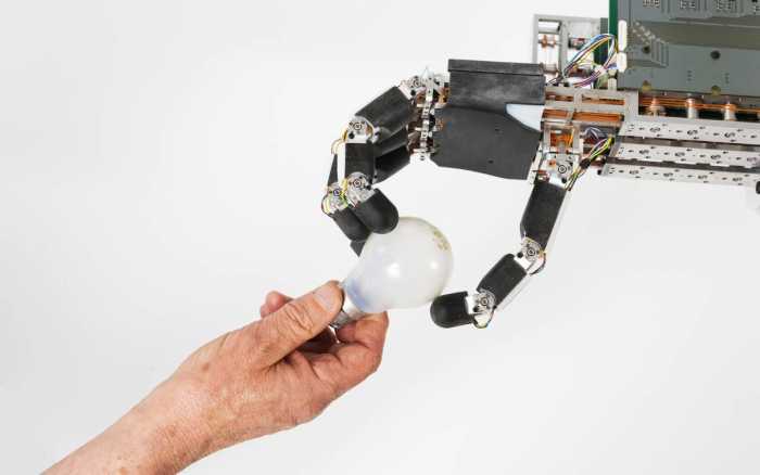 Le laboratoire poitevin Pprime présente sa main robotique à VivaTech