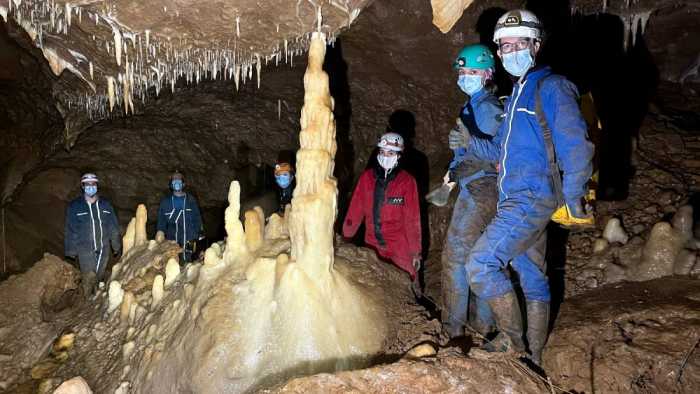 Avec le spéléo-club châtelleraudais, un bon bol d’air sous terre