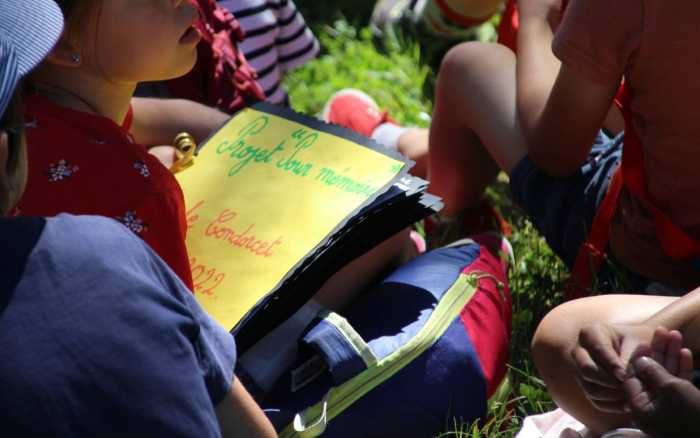 Ils s’adressent aux enfants du futur