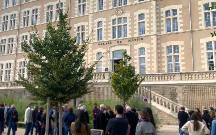 A Poitiers, des magistrats  à bout de souffle