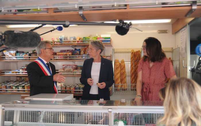 A la campagne, un besoin de commerce