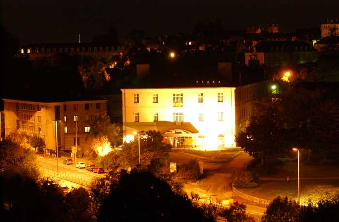 Poitiers : la Ville décide de reprendre l'extinction de l'éclairage nocturne