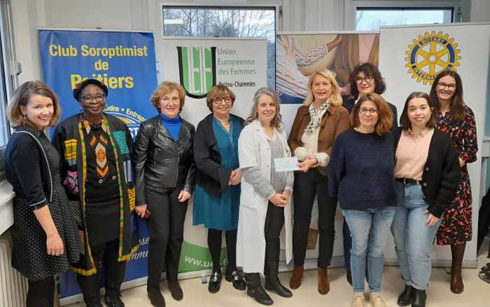 Maison de Freyja - L'UEF remet un chèque de 1 300€ en soutien