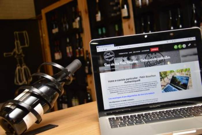 Vin en ligne, du virtuel au réel 