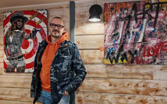 Fa2B, artiste décollagiste