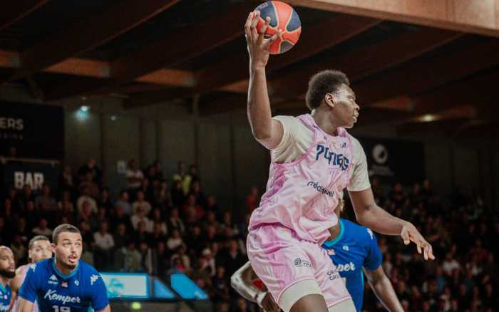 Basket/Elite 2 - Poitiers s'impose à Quimper (72-82)